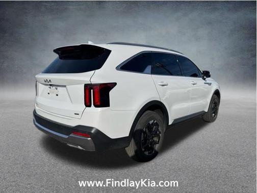 2025 Kia Sorento S
