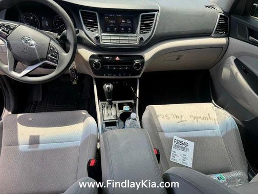 Black Noir Pearl 2018 Hyundai TUCSON SEL