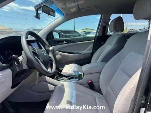 Black Noir Pearl 2018 Hyundai TUCSON SEL