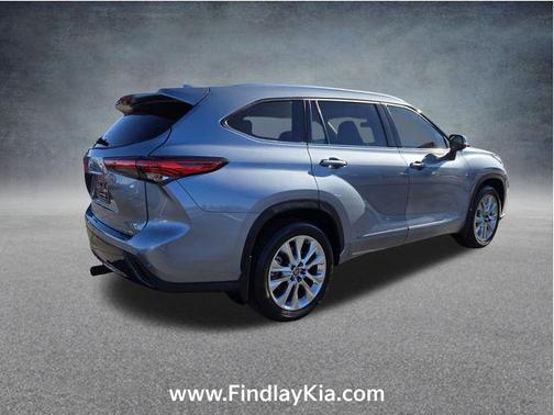 2023 Toyota Highlander Limited