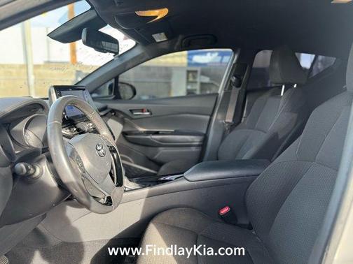 2019 Toyota C-HR XLE