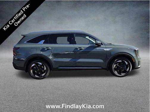 Cityscape Green 2025 Kia Sorento Plug-In Hybrid EX