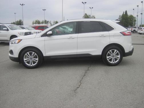 Photo 3 of 16 of 2020 Ford Edge SEL