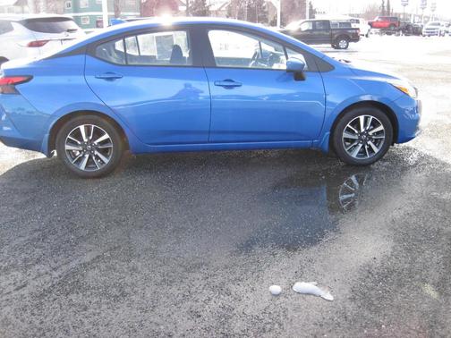 2022 Nissan Versa 1.6 SV