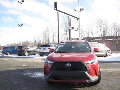 2023 Toyota Corolla Cross LE