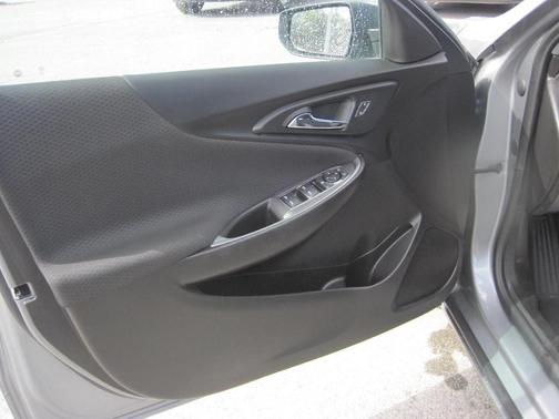 2023 Chevrolet Malibu 1FL