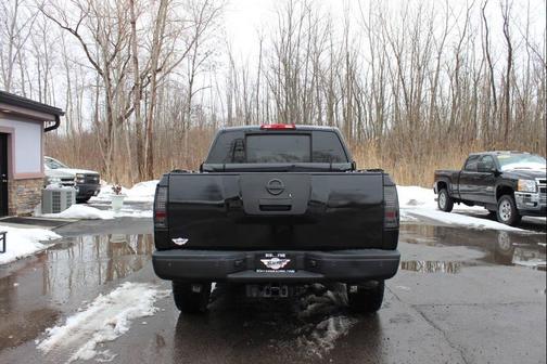 2012 Nissan Titan SV