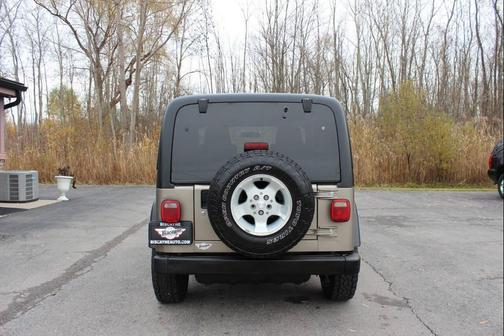 2004 Jeep Wrangler SE