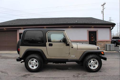 2004 Jeep Wrangler SE