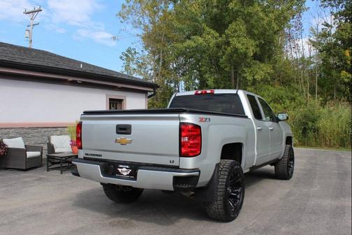 2017 Chevrolet Silverado 1500 2LT