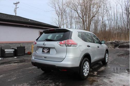 2016 Nissan Rogue S