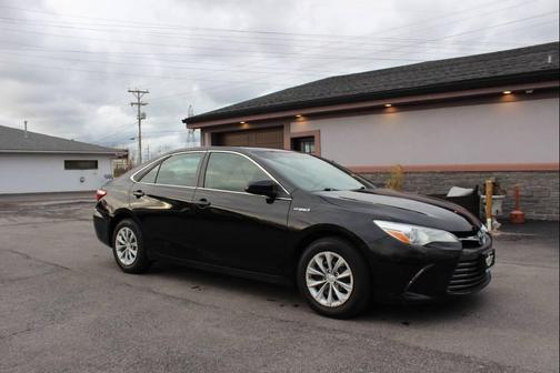 2016 Toyota Camry Hybrid SE