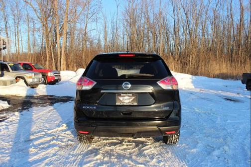 2016 Nissan Rogue S