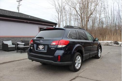 2013 Subaru Outback 2.5i Premium
