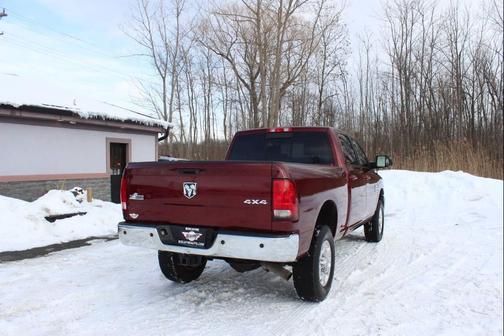 2017 RAM 2500 Big Horn Crew Cab 4x4 6'4' Box
