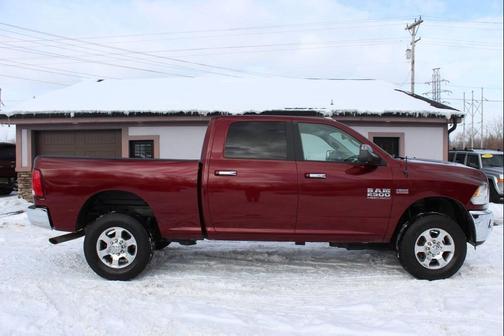 2017 RAM 2500 Big Horn Crew Cab 4x4 6'4' Box