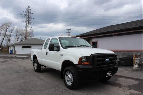 Oxford White Clearcoat 2005 Ford F-250 XLT