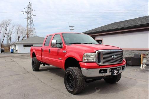 Red Clearcoat 2006 Ford F-250 Lariat