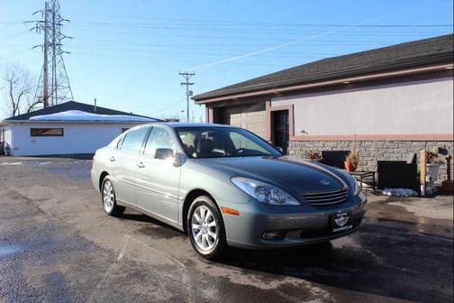 2004 Lexus ES 330 Base