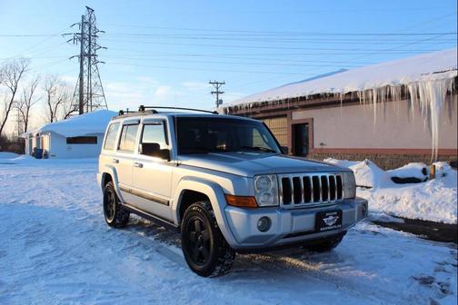 2009 Jeep Commander Sport
