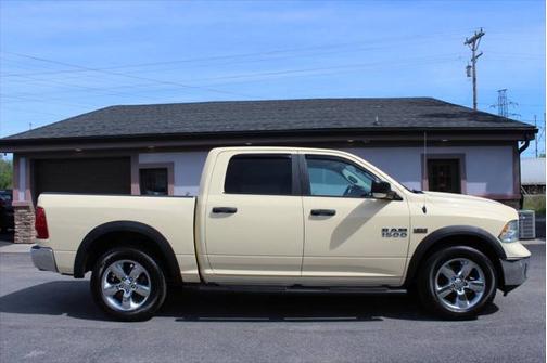 2016 RAM 1500 Big Horn