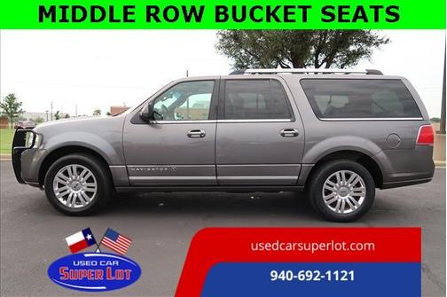 Photo 2 of 49 of 2012 Lincoln Navigator L