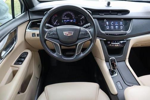 2019 Cadillac XT5 Base