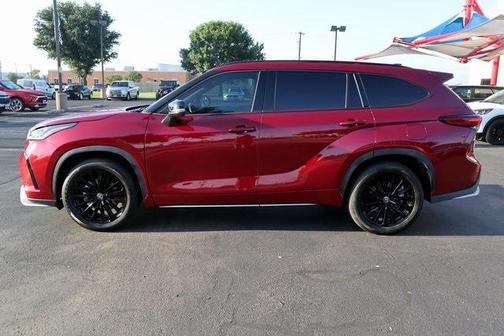 2023 Toyota Highlander XSE
