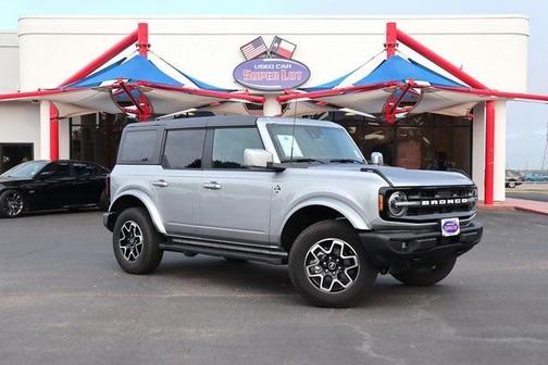 2024 Ford Bronco Outer Banks