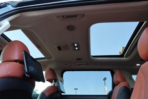 2023 Kia Carnival SX Prestige