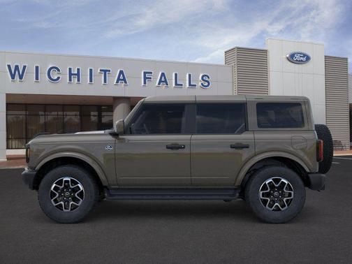 Gray 2026 Ford Bronco Outer Banks