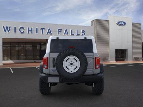 Avalanche Gray 2026 Ford Bronco Heritage Edition