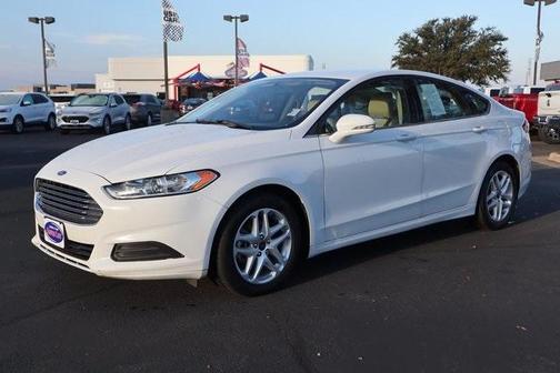 2015 Ford Fusion SE