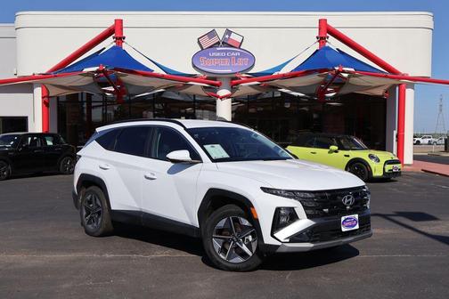 White Pearl 2026 Hyundai TUCSON SEL