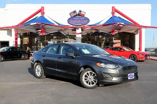 2020 Ford Fusion SE