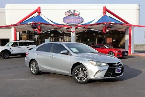 2017 Toyota Camry SE