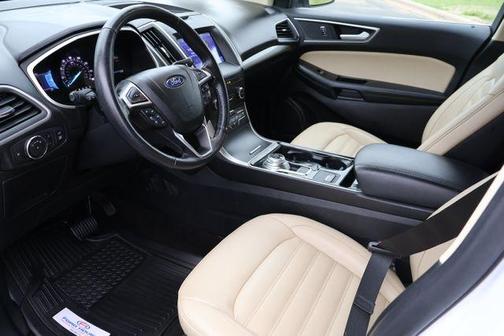 Oxford White 2020 Ford Edge SEL