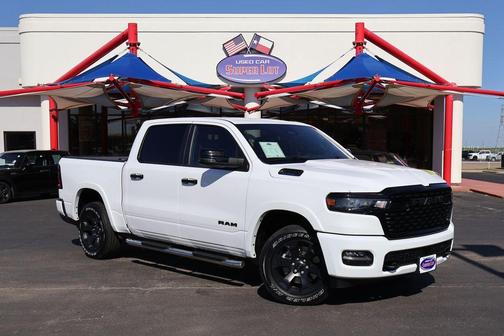 Bright White Clearcoat 2025 RAM 1500 Big Horn/Lone Star
