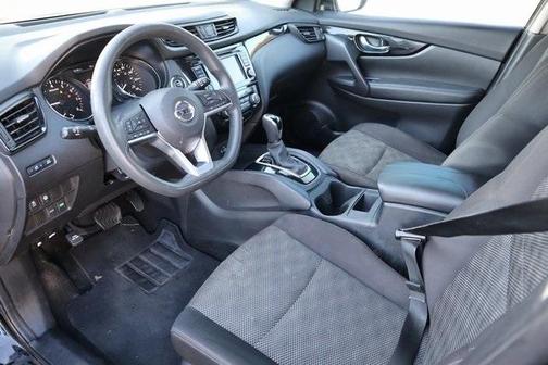 2020 Nissan Rogue Sport SV