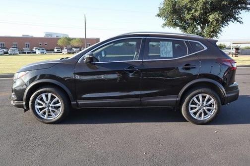 2020 Nissan Rogue Sport SV