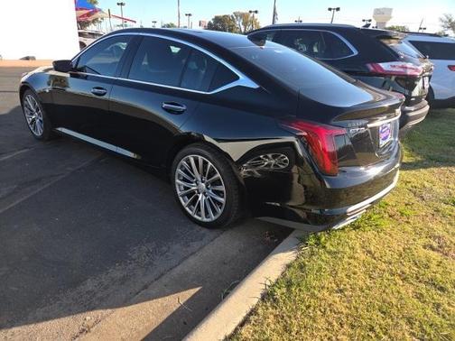 2022 Cadillac CT5 Premium Luxury RWD