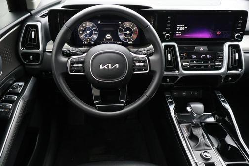 Ebony Black 2023 Kia Sorento SX