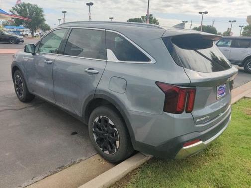 2024 Kia Sorento S