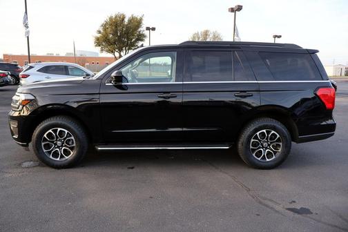 Agate Black Metallic 2023 Ford Expedition XLT