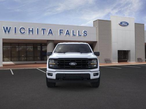 Oxford White 2026 Ford F-150 XLT
