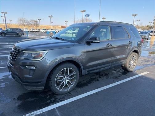 2018 Ford Explorer sport