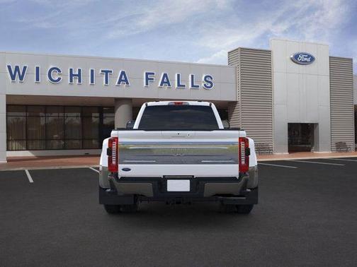 2026 Ford F-350 King Ranch