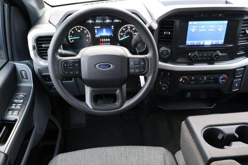 Atlas Blue Metallic 2022 Ford F-150 XLT