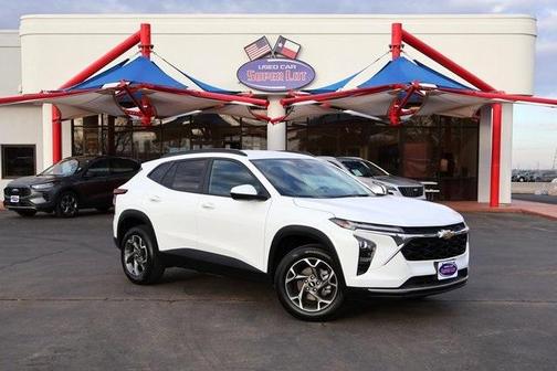 2025 Chevrolet Trax LT