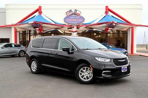 2024 Chrysler Pacifica Touring-L